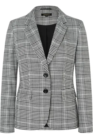 More & More Blazers
