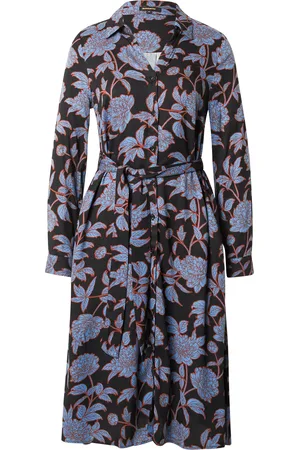 More & More Blousejurk