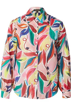 More & More Blouse