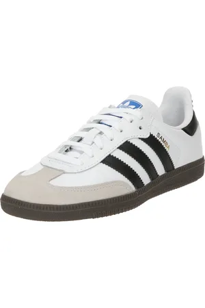 adidas Sneakers 