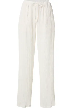 Sixth June Broek