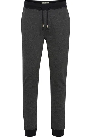 11 Project Broek