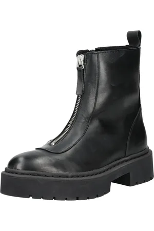 Steve Madden Chelsea boots