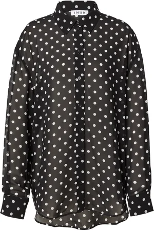 EDITED the label Blouse 