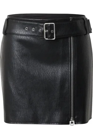HUGO BOSS Rok 