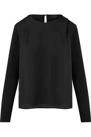 Comma, Shirt