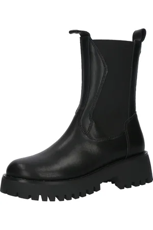 Steve Madden Chelsea boots 