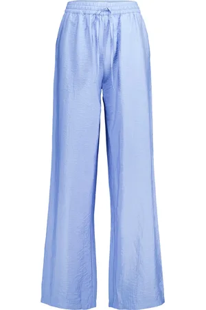 America today Broek