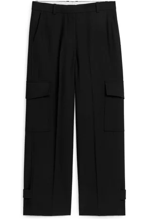 ARKET Dames Cargo's - Wool Blend Cargo Trousers - Black