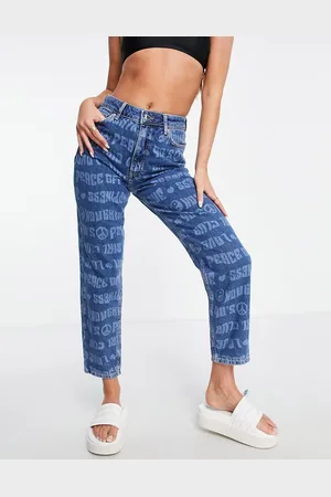 New Look Mom jean in mid monogram print