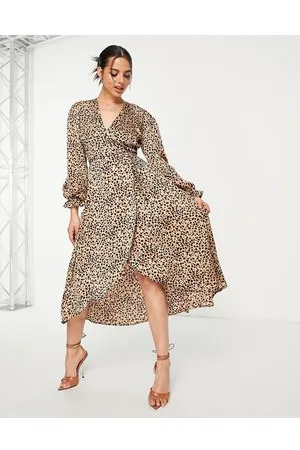 Ax Paris Long sleve midi wrap dress in animal print