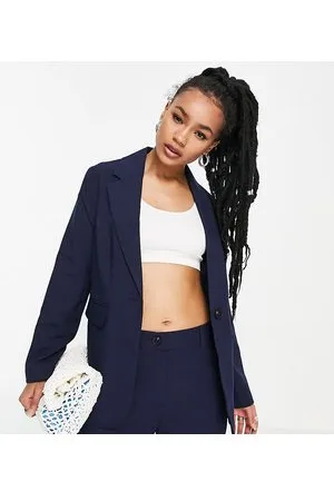 Topshop Petite fitted blazer in
