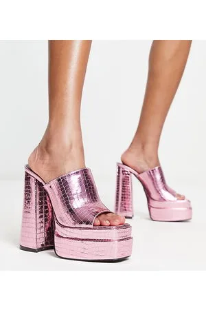 Daisy Street Exclusive platform mule sandals in croc metallic