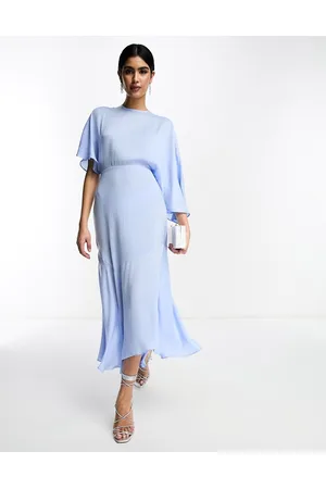 ASOS Dames Asymmetrische jurken - Satin flutter sleeve asymmetric hem midi dress in pale blue