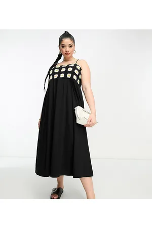 ASOS ASOS DESIGN Curve strappy midi dress with crochet daisy detail in