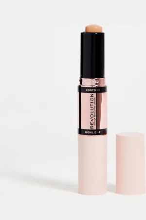 Revolution Fast Base Contour Stick