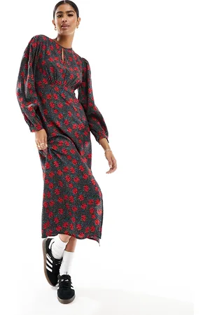 New Look Keyhole long sleeve midi dress in rose print