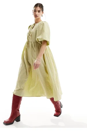 Glamorous Bow tie puff sleeve midi smock dress in red check