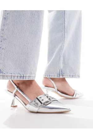 Simmi London Simmi London Dala pointed kitten heel sling backs with eyelet buckle detail in metallic