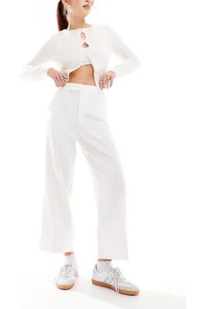 Stradivarius Tailored trouser with turn up hem in natural