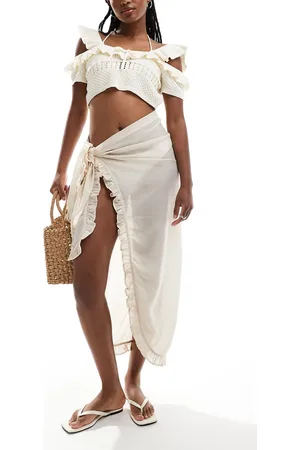 VERO MODA Lettuce edge graduated sarong skirt in cream