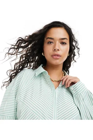 ASOS ASOS DESIGN Curve spliced detail volume shoulder shirt in green stripe