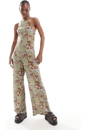 Reclaimed Sleeveless jumpsuit in floral