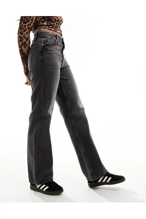 River Island High waist 90s straight leg jeans in