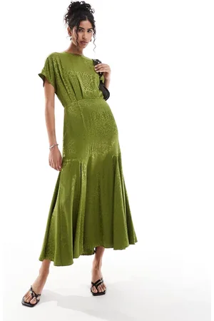 Never Fully Dressed Cap sleeve satin jacquard midaxi dress in olive
