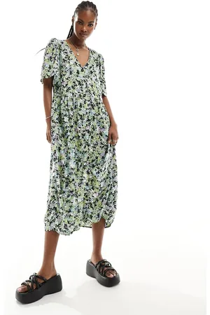 Monki Button through midi dress in floral print exclusive to ASOS