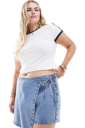 ASOS ASOS DESIGN Curve denim skort in midwash