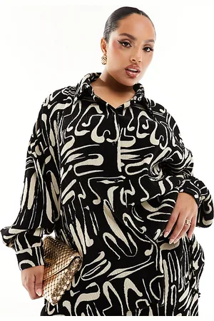 Extro & Vert Plus Plisse shirt in abstract print co-ord