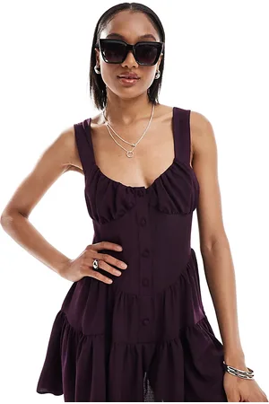 ASOS ASOS DESIGN Tall bustier smock playsuit in oxblood