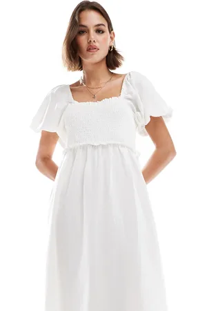 New Look Shirred waist puff sleeve midi dress in off