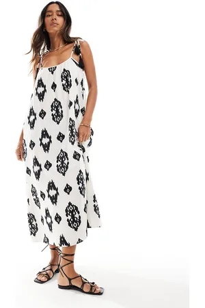 New Look Strappy midi dress in ikat print