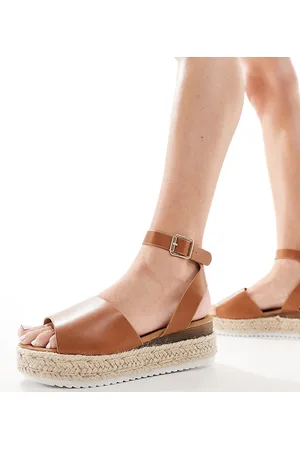 Truffle Collection Wide fit flatform espadrille in tan