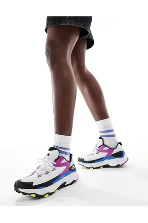 The North Face Vectiv Taraval hiking trainer in and purple