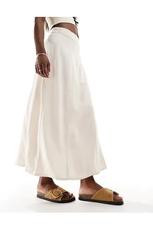 JDY Wrap tie detail skirt in stone