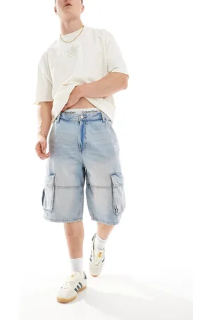 Bershka Denim cargo jort in light