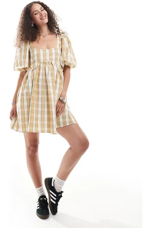 Glamorous Square neck mini smock dress in beige check