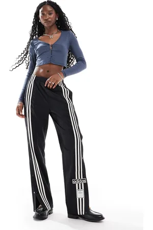 Glamorous Cable knit crop fitted cardigan in