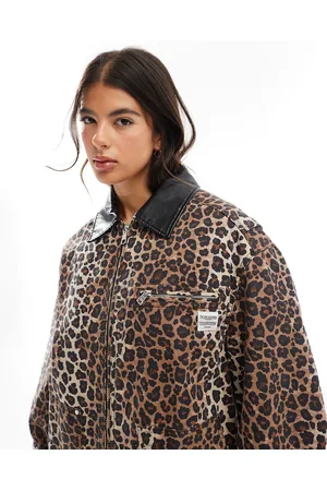 Bershka Contrast collar trucker jacket in leopard print