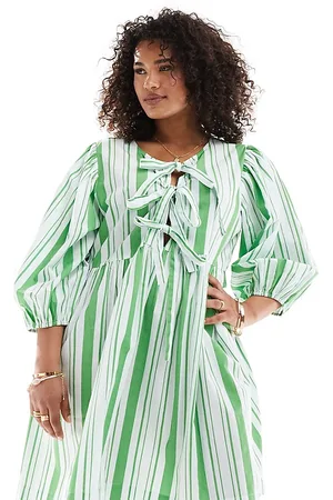 ASOS ASOS DESIGN Curve bow tie front mini smock dress in apple stripe
