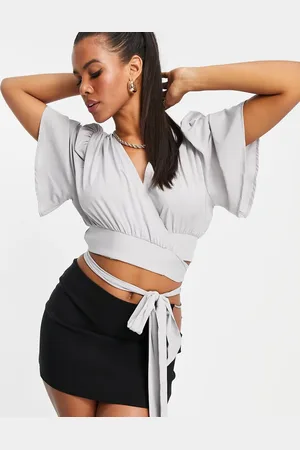 NA-KD Crop wrap top in light