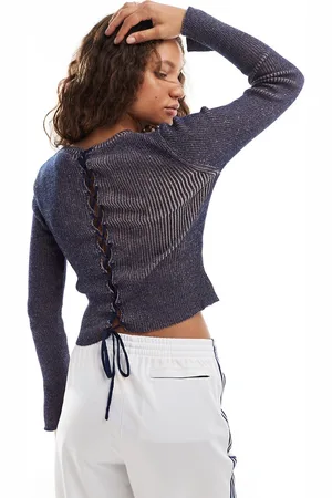 Monki Long sleeve knitted twist yarn top in