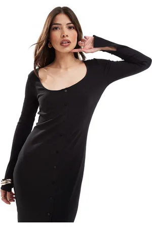 Pieces® Ribbed button through midi dress with side split sleeves in