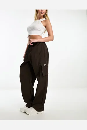 Nike Essential woven cargo trousers in brown