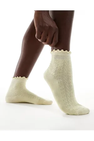 Sui Ava Emma ankle socks in