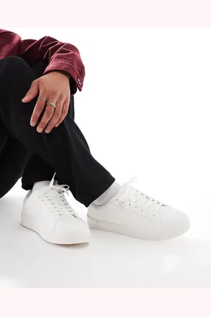 Bershka Lace up trainer in