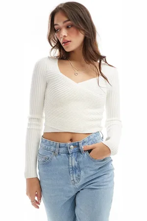 Abercrombie & Fitch Knittd crossover cropped jumper in cream